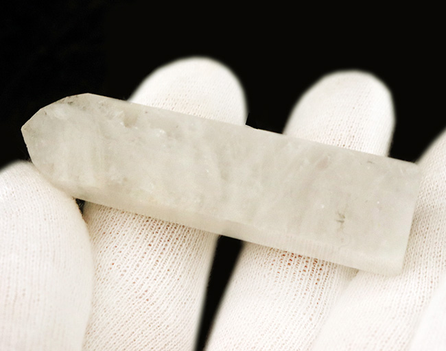 雲のような味わいが魅力的な、乳白色の水晶、その名もミルキークォーツ(Milky quartz)(その3)