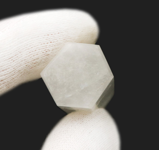 雲のような味わいが魅力的な、乳白色の水晶、その名もミルキークォーツ（Milky quartz）（その5）