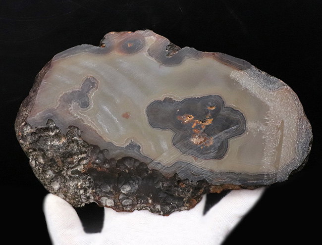 シックな落ち着いた色調が美しい、火山岩中にできたブラジル産の縞瑪瑙（Agate）。小物入れとしても使える！（その5）