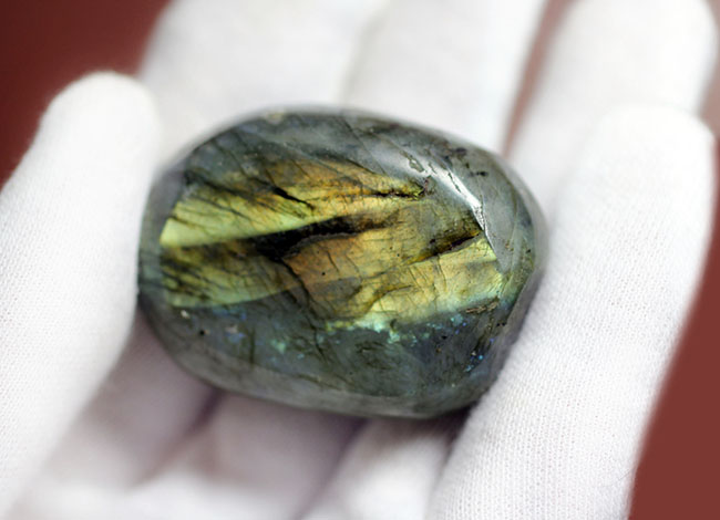 青と黄色に光る石。君の名は、ラブラドライト(Labradorite) 鉱物 販売