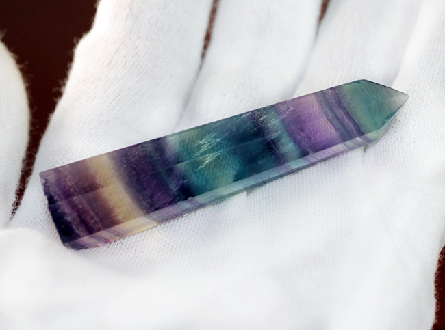 七色に輝くフローライト(fluorite)、人気のレインボーカラーに輝く蛍石。(その7)