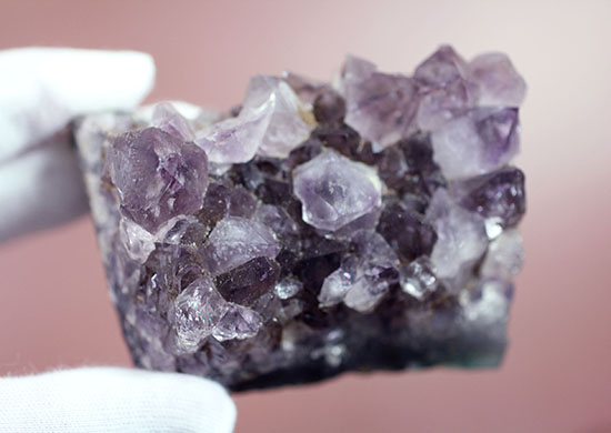 古来より高貴を表す象徴として親しまれてきた鉱物アメシスト(amethyst)(その6)