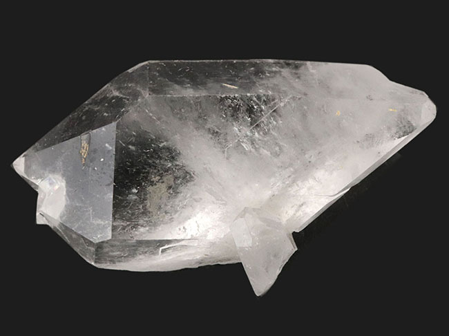 ナチュラル・クリスタル、自然な結晶成長を楽しめる、透明度の高い石英（Quartz）結晶（その1）