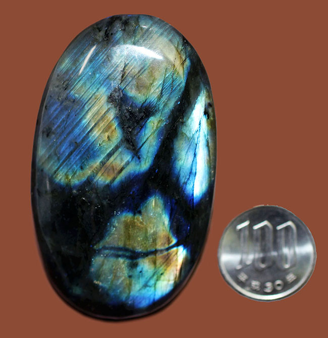 人気鉱物ラブラドライト（Labradorite）のハイクラス標本（その11）