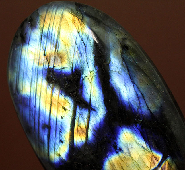 人気鉱物ラブラドライト（Labradorite）のハイクラス標本（その3）