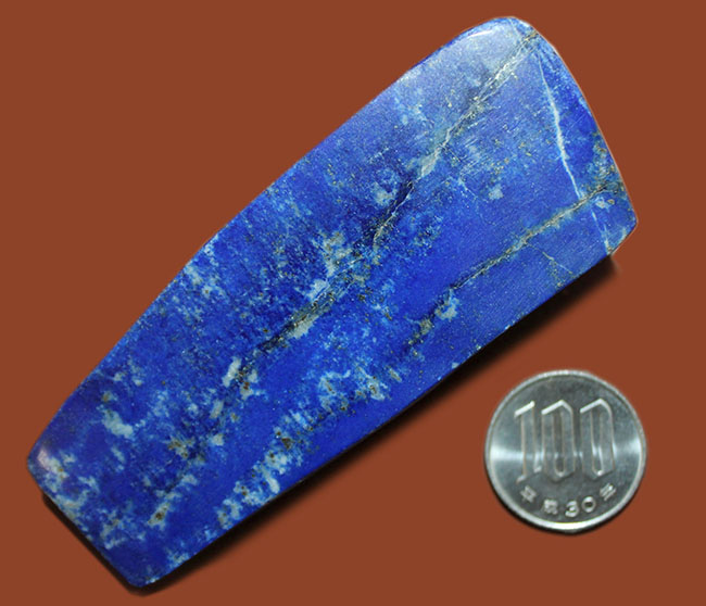 ラピスラズリの青は例えられません。人類最初に装飾品とも言われる半貴石ラピスラズリ、アフガニスタン産。（その11）