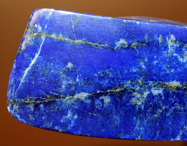 ラピスラズリの青は例えられません。人類最初に装飾品とも言われる半貴石ラピスラズリ、アフガニスタン産。（その8）