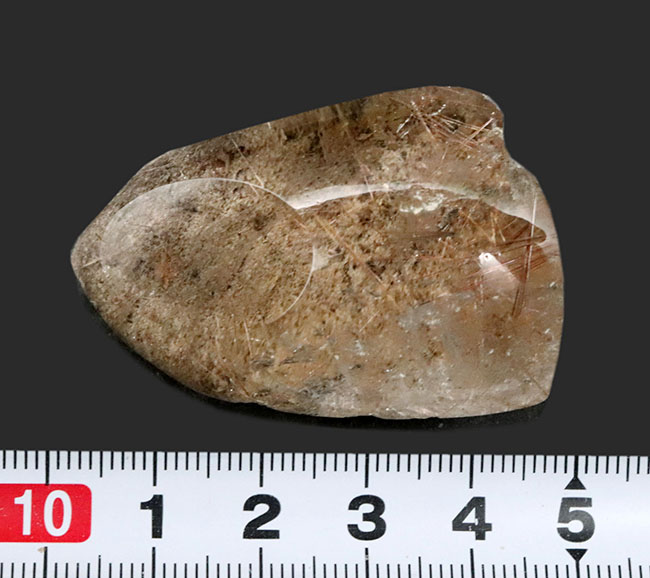 箱庭(緑や茶の内包物)を含んだ変わり種の石英の結晶、ガーデンクォーツ(Garden Quartz)。ルチルも!(その6)
