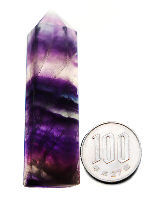 中央に緑色にご注目!多層構造を持つ人気の鉱物、マルチバンドフローライト(Fluorite)(その6)