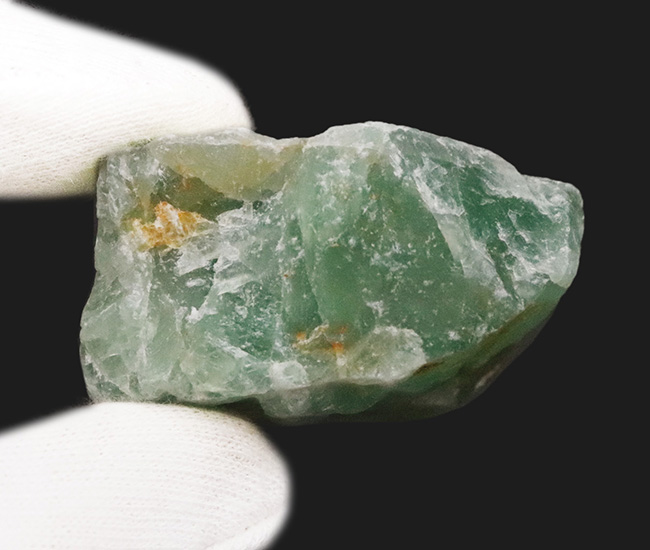爽やかなミントグリーンを呈する、中国湖南省産天然フローライト（Fluorite）の原石（その5）