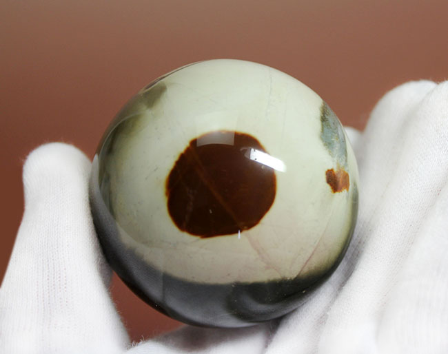 目玉の親父のような、ポリクロームジャスパー(Polychrome Jasper)。天然とは思えない多色彩と面白い模様が特徴。(その5)