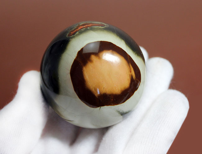 目玉の親父のような、ポリクロームジャスパー(Polychrome Jasper)。天然とは思えない多色彩と面白い模様が特徴。（その7）