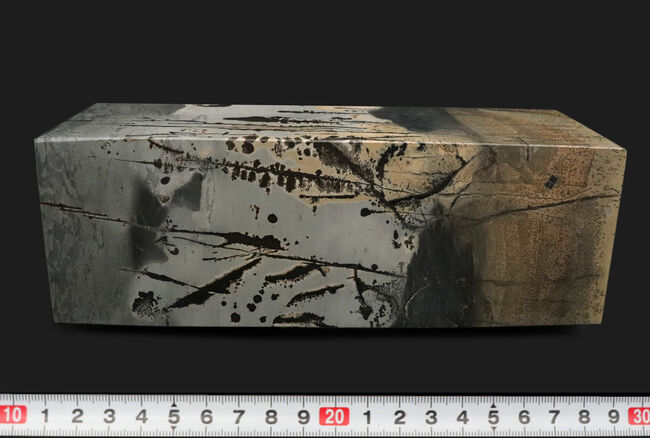 これを超えるピクチャージャスパーはあるのか!?1.8kgオーバーの巨大サイズ、高級感、色合い、4面すべて異なる模様 ― 「至上の」ピクチャージャスパー(Jasper)(その13)