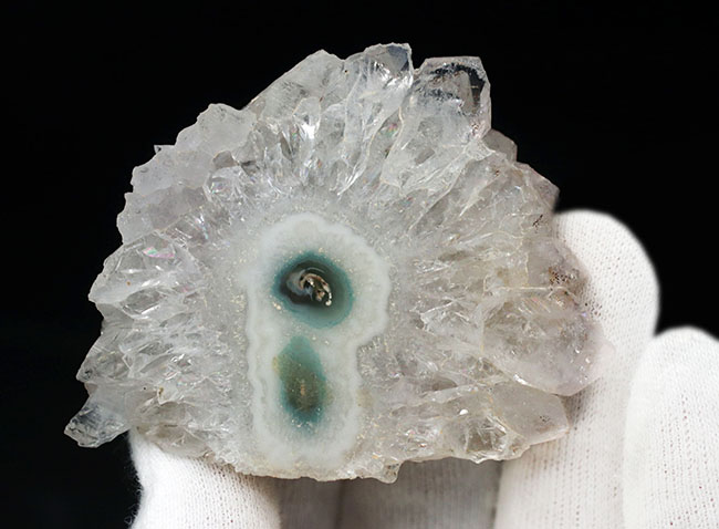 花びらのような味わいを持つ美しい鉱物、スタラクタイト(その9)