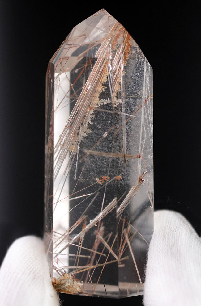 太い針（二酸化チタン）が多数含まれた立派なルチルクォーツ（Rutilated Quartz）（その2）