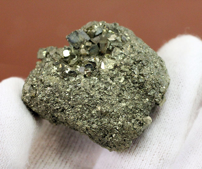 愚かの者の金(Fool's gold)、黄鉄鉱(pyrite)の結晶(その3)