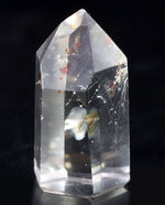 鉱物の王様的存在、無色透明の天然石英（quartz）結晶、ロッククリスタル（rock crystal）