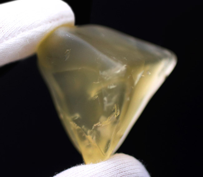 超高温が作り出した芸術、リビア砂漠で発見された隕石の副産物、リビアングラス（Libyan glass）（その6）