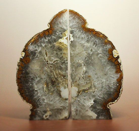 ダイナミックさ、美しさを2面で堪能できます。ゴージャスなインテリアに。メノウ標本(Agate)(その7)
