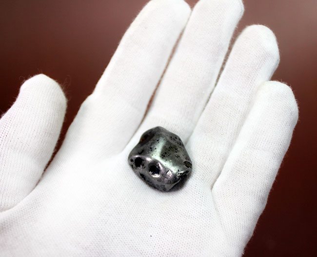 最も代表的な鉄隕石（隕鉄）の一つ、1922年に学会に記載されたオデッサ鉄隕石（その4）
