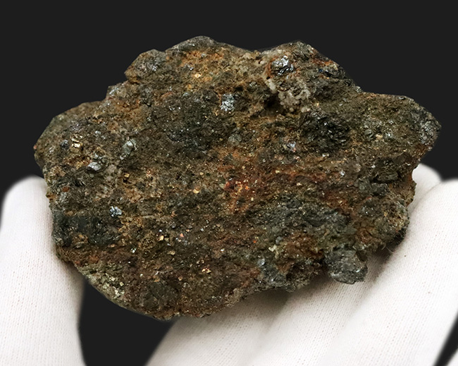 361グラム！岩手県仙人鉱山産の赤鉄鉱、ヘマタイト（Hematite）を含む鉱物標本（その4）