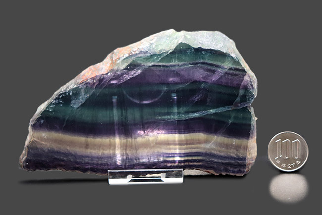 厚みがありながら透明度高い!マルチカラーを楽しめる、レインボーフローライト(Fluorite)の厳選標本(その9)