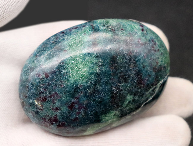 ベリーレア！天然ルビーが内包された青緑の藍晶石（らんしょうせき）、またの名をキャナイト（kyanite）（その5）