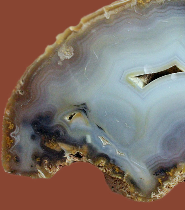２０センチ、１２００グラムオーバー！美しいグレイッシュブルーを呈するブラジル産メノウ（Agate）（その7）