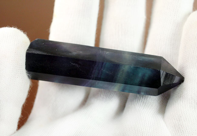 ブルー・ジョンに似た、魅力的な色のバンドを持つ、レインボーフローライト(fluorite)(その5)