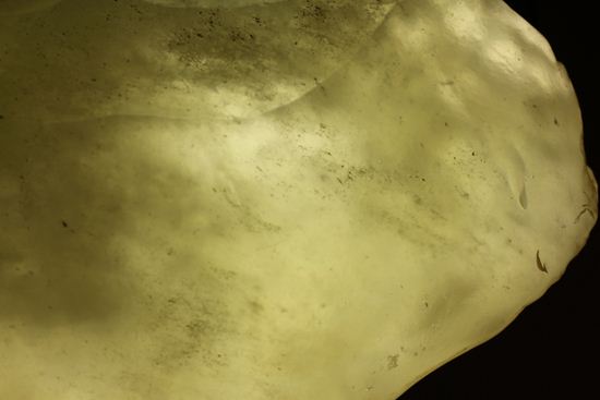 あのツタンカーメンの胸飾りに珍重した隕石！！リビア砂漠から発見されたインパクトグラス(Impact glass) LIBYAN DESERT GLASS（その13）