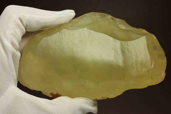 あのツタンカーメンの胸飾りに珍重した隕石！！リビア砂漠から発見されたインパクトグラス(Impact glass) LIBYAN DESERT GLASS（その15）