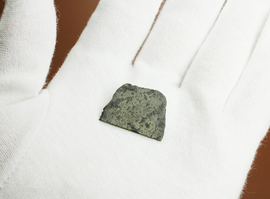 希少な希少な火星起源隕石。1999年にオマーンで発見された稀有な火星隕石 SAYH AL UHAYMIR(SaU)005（1ｇサイズ切片標本）　　（その4）