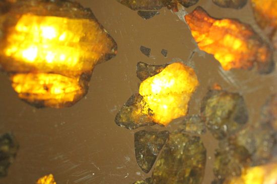 チリのアタカマ砂漠で見つかった、最も希少な石鉄隕石イミラック(Imilac)（その14）