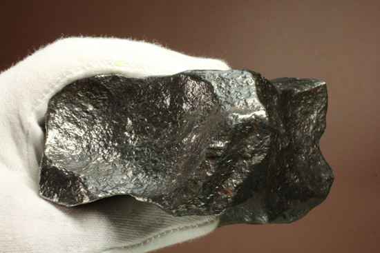 何と１３００グラムオーバー！重量感たっぷり！レグマグリップで削られた大型鉄隕石　ナミビア産（その4）