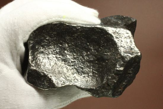 何と１３００グラムオーバー！重量感たっぷり！レグマグリップで削られた大型鉄隕石　ナミビア産（その5）