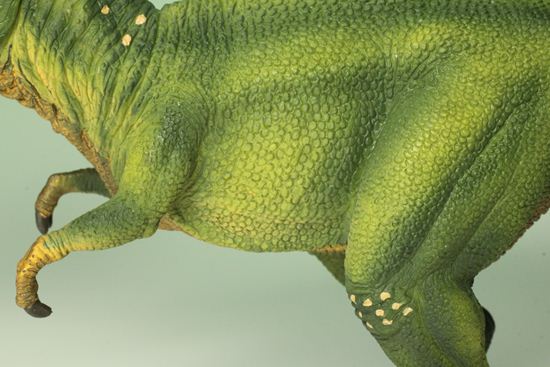 ティラノサウルス恐竜フィギュア（アゴ可動式）本物化石1個付き）（その3）