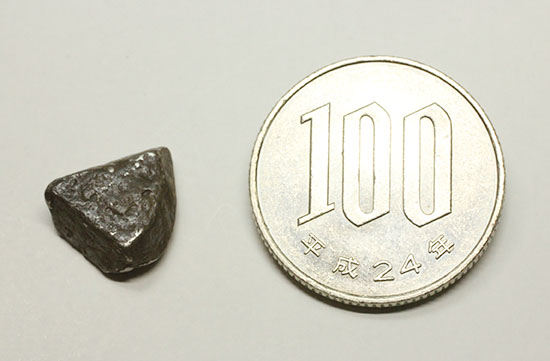 ナミビアで発見されたギベオン隕石(Gibeon meteorite)（その9）