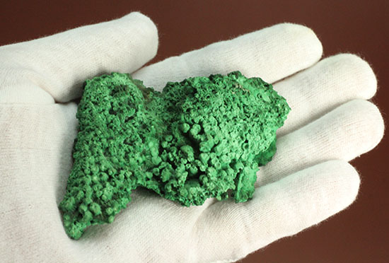 鮮やかな緑色鉱物、その名は翠銅鉱（すいどうこう：Dioptase）（その5）