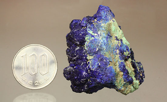 濃い青が特徴！藍銅鉱（らんどうこう）、またの名をアズライト(Azurite)（その14）