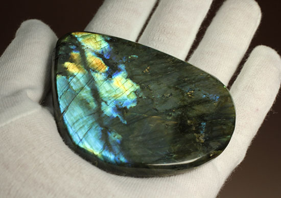 青×黄色の遊色現る！鉱物、ラブラドライト(Labradorite)（その6）