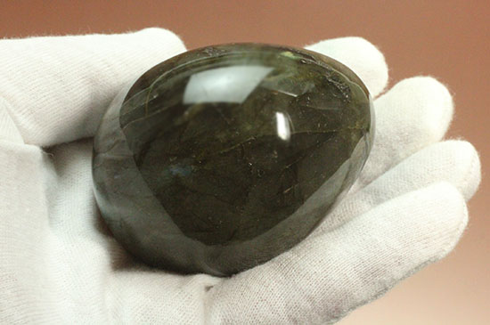 ピータンの卵！？いえいえ、閃光効果を有する、鉱物ラブラドライトです。(Labradorite)（その10）