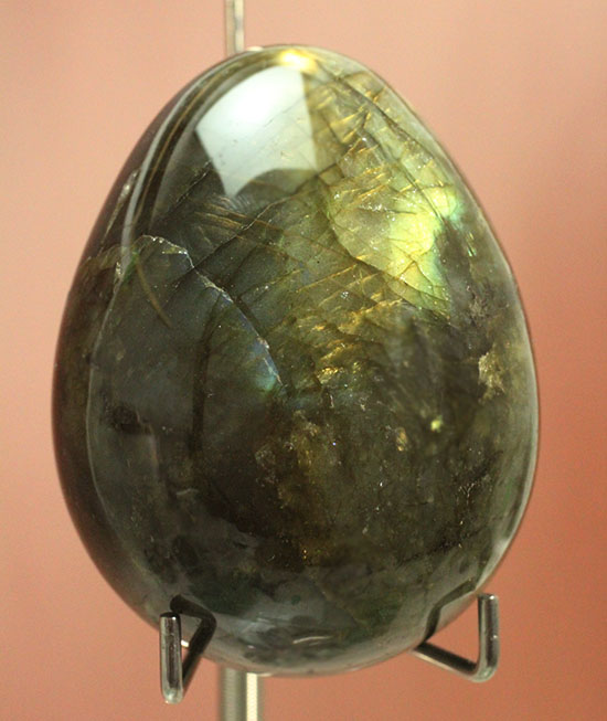 ピータンの卵!?いえいえ、閃光効果を有する、鉱物ラブラドライトです。(Labradorite)(その2)