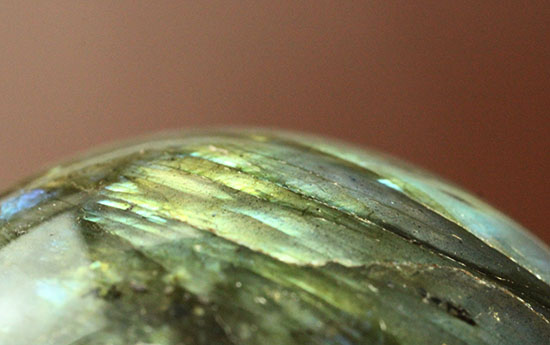 ピータンの卵!?いえいえ、閃光効果を有する、鉱物ラブラドライトです。(Labradorite)(その5)