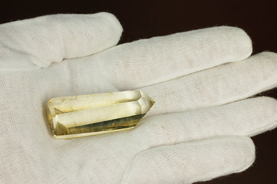 薄黄色の天然鉱物、その名はシトリン(citrine)（その7）