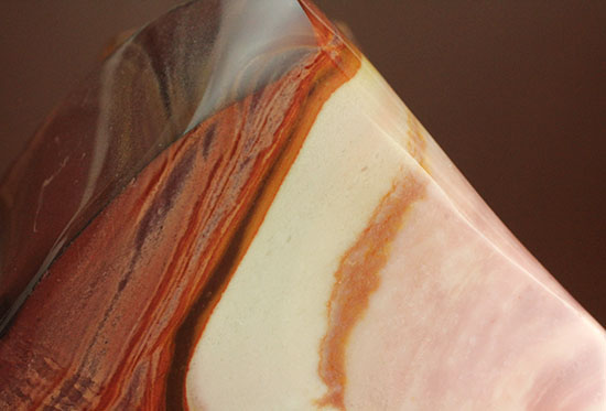 マダガスカルの土地が生んだ鉱物、ポリクロームジャスパー(polychrome jasper)(その13)