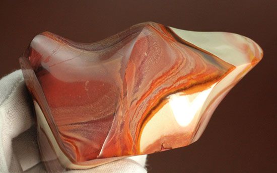 マダガスカルの土地が生んだ鉱物、ポリクロームジャスパー(polychrome jasper)(その15)