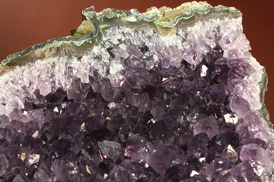 １.５キロオーバー！紫水晶ことアメシストの原石、キラキラ輝く迫力標本(Amethyst)（その1）