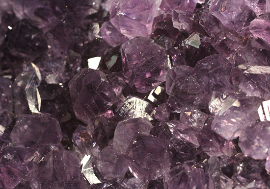 １.５キロオーバー！紫水晶ことアメシストの原石、キラキラ輝く迫力標本(Amethyst)（その15）