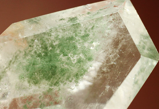 緑泥石を内包した水晶。透明度高い！（その15）
