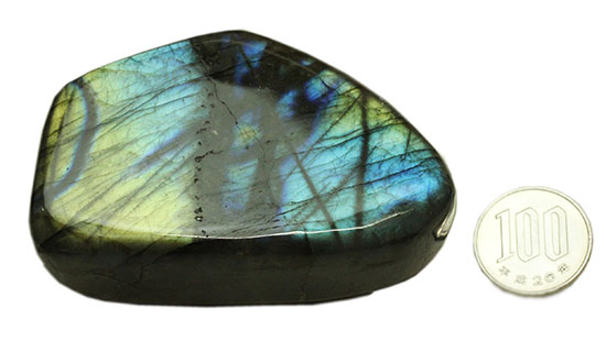 青と黄色の閃光色が見られます！鉱物ラブラドライトのブロック標本(Labradorite)（その13）